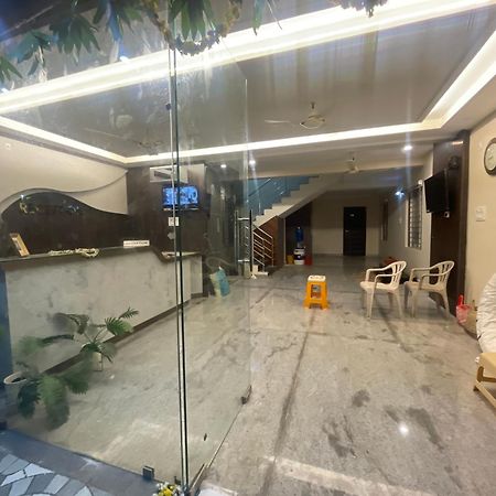 Hotel Sri Ganesh Residency Tirupati Exterior foto